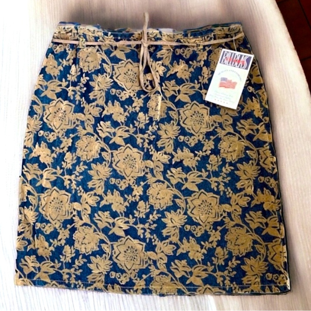 Vintage BILL BLASS JEANS Blue Denim Knee Length Skirt Tan Floral Appliqué 14 NWT - Picture 16 of 16
